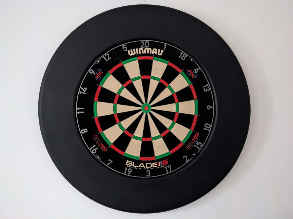 Winmau Blade 6 Triple Core