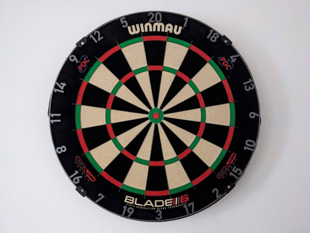 winmau blade 6 triple core test